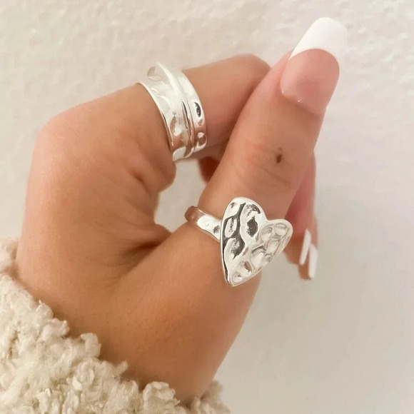 925 Sterling Silver Hammered Ring Heart Ring Chunky Ring Large Statement Ring - Picture 9 of 16
